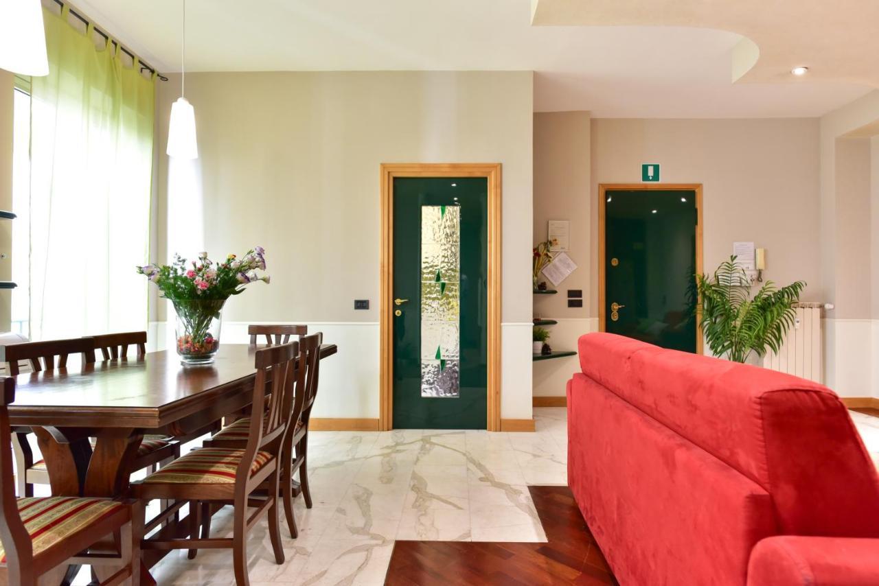 Elegant & Cozy Apartment In The Heart Of Rom Eksteriør billede